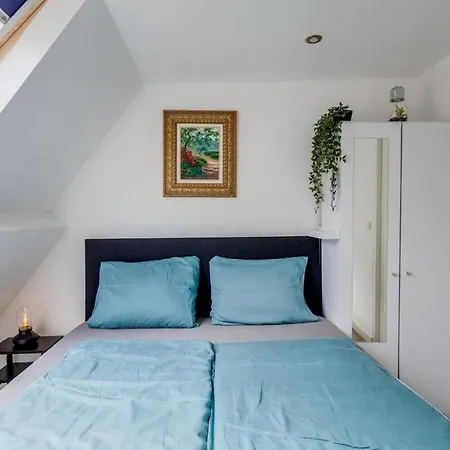 Apartment Wellness With Sauna And Jacuzzi Apeldoorn