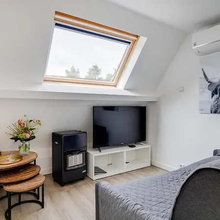 Appartement Wellness With Sauna And Jacuzzi *