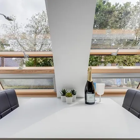 Wellness With Sauna And Jacuzzi Apartment *