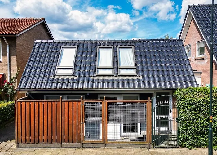 Wellness With Sauna And Jacuzzi *