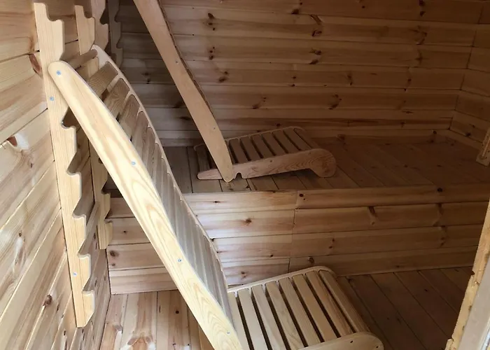 Wellness With Sauna And Jacuzzi 阿帕多恩