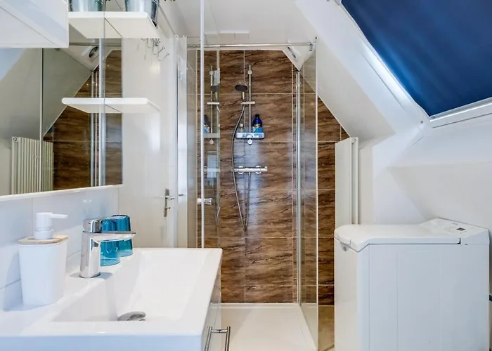 Wellness With Sauna And Jacuzzi 阿帕多恩